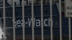 ONG e governos em confronto sobre resgate no mar