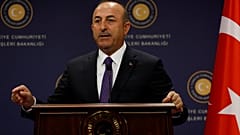 Çavuşoğlu: Menbiç merkeze girme zamanı, ardından Fırat'ın doğusuna geçilecek