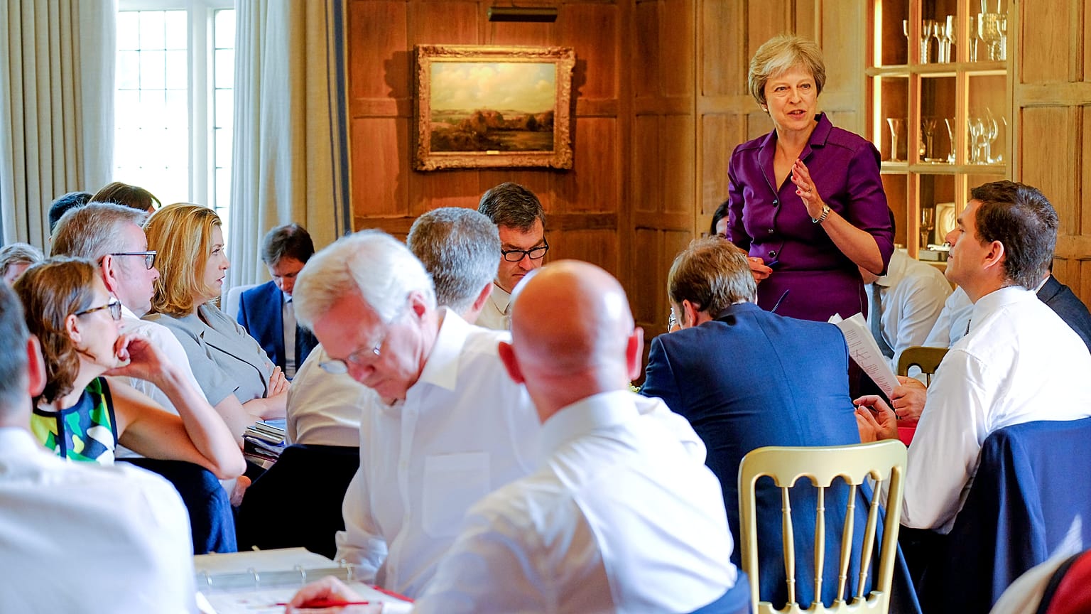 UK PM Theresa May secures Cabinet backing for 'Soft Brexit' plan