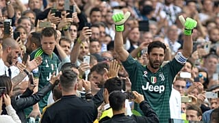 40 yaşındaki Buffon Paris Saint Germain'e imza attı
