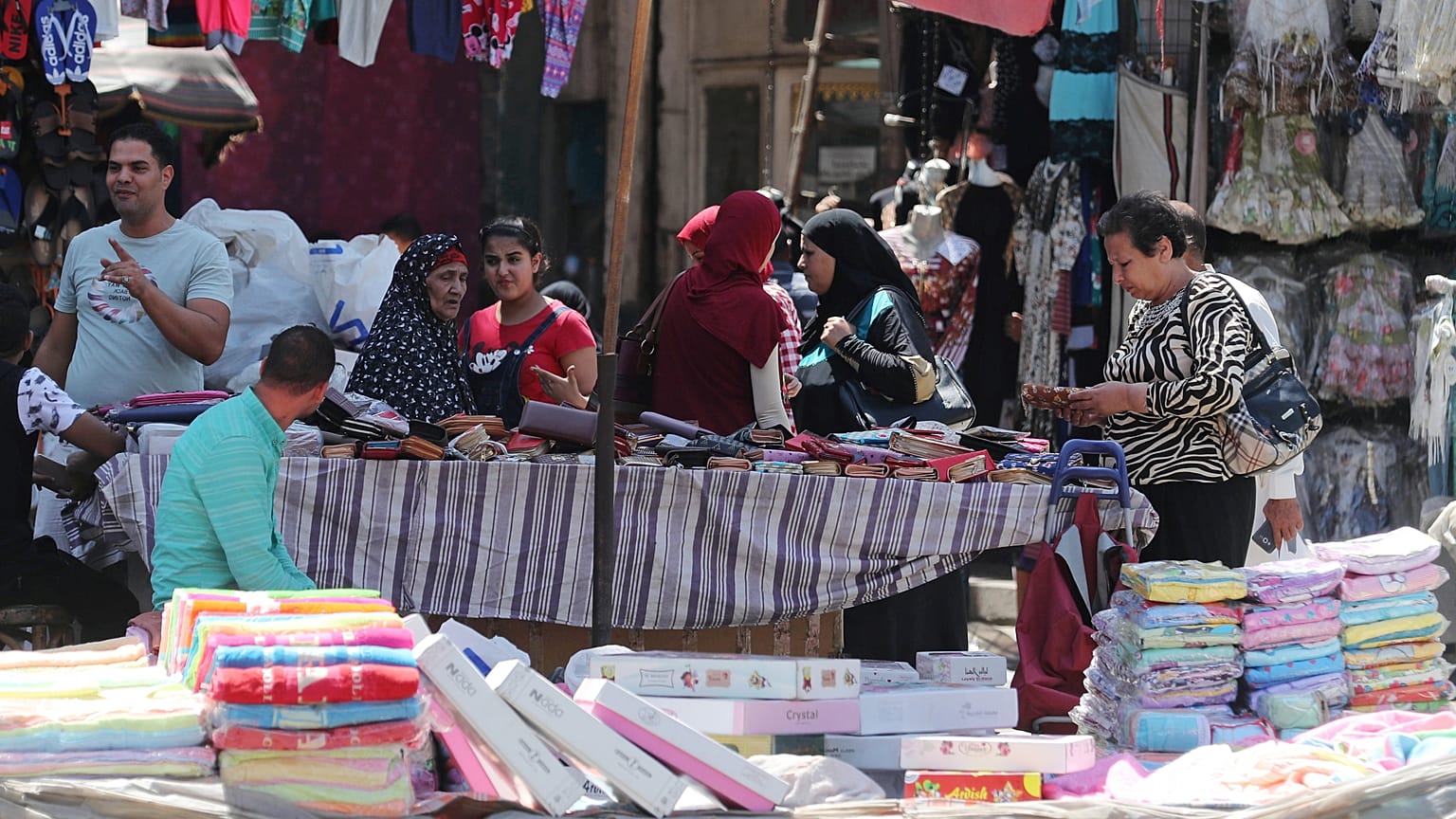 السجن 8 سنوات للبنانية بسبب بث شائعات والتعدي على الأديان