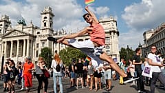 Marcha do Orgulho Gay em Budapeste sem incidentes 