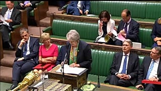 May: a Brexittel vége a szabad mozgásnak