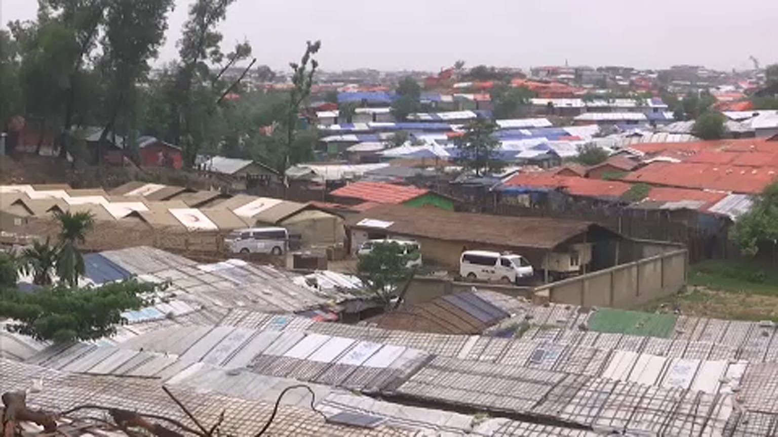 Magyar orvosok segítenek a rohingjáknak