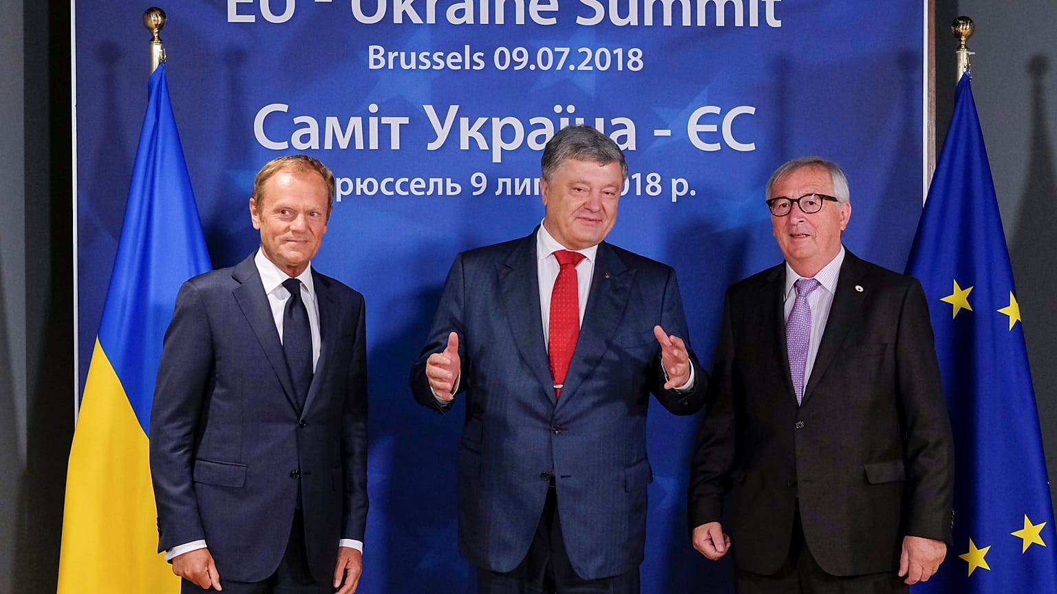 Cimeira UE-Ucrânia: Poroshenko critica gasoduto russo