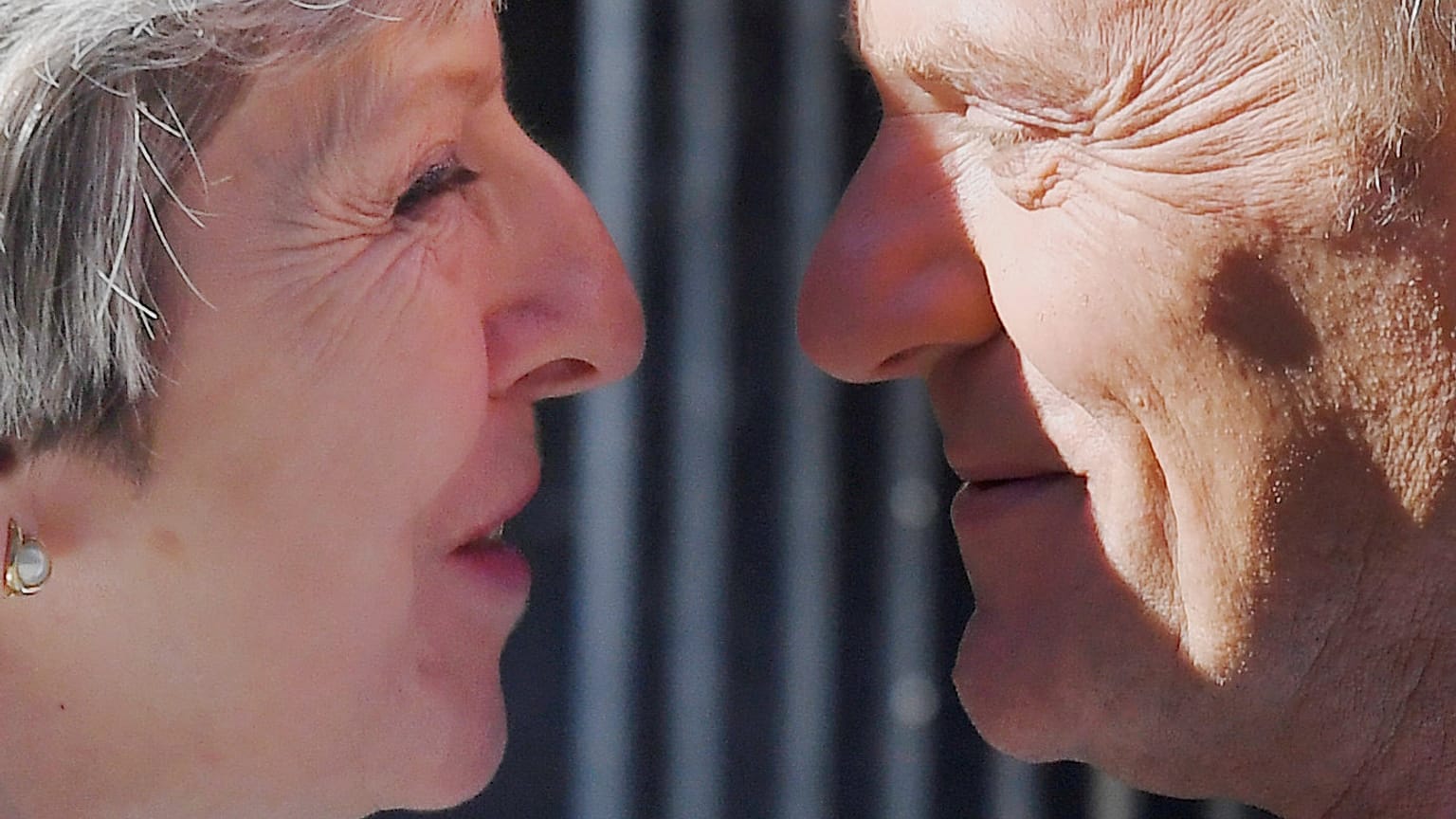 Brexit: Bruxelas desvaloriza demissões de ministros