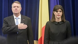 Felmentette a román elnök a korrupcióellenes főügyészt