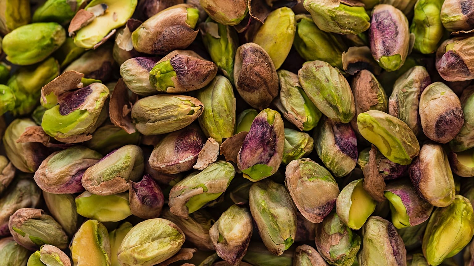 Nuts are beyond nutritious — they improve brain function