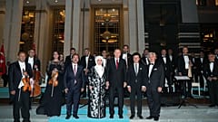 Siyaset ve sanat dünyası tarihi günde Erdoğan'ı yalnız bırakmadı