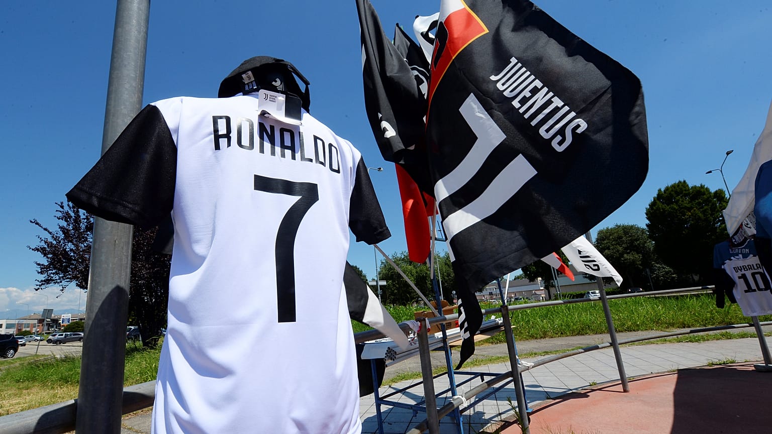 Cristiano Ronaldo alla Juventus!