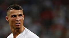 Cristiano Ronaldo a Juventushoz igazol