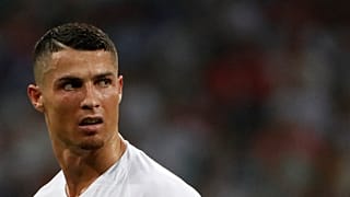 Cristiano Ronaldo a Juventushoz igazol