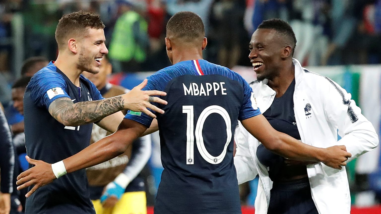كأس العالم 2018: رأسية أومتيتي تقود منتخب الديوك لنهائي مونديال روسيا 