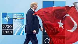 'S-400 füzeleri Türkiye NATO ilişkilerini gerdi ama yaptırım ihtimali düşük'