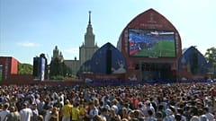 التحرش الجنسي خارج الملاعب يلقي بظلاله على مونديال روسيا 