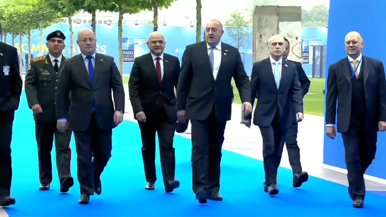  L'OTAN soutient l'Ukraine et la Géorgie