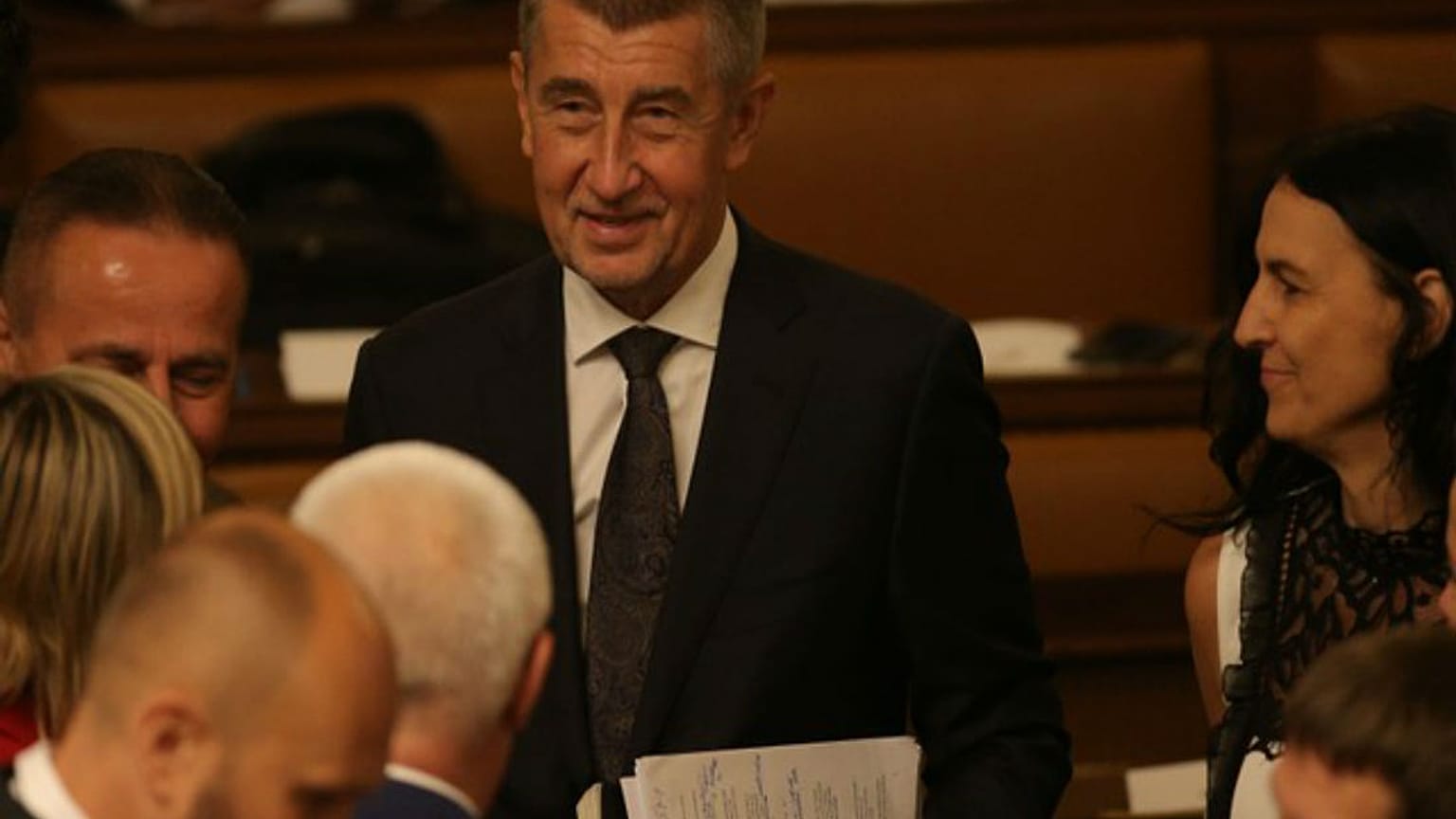 Τσεχία: Κυβέρνηση Μπάμπις με την ψήφο των κομμουνιστών    