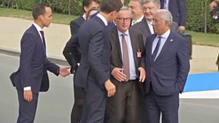 Юнкер нездоров?