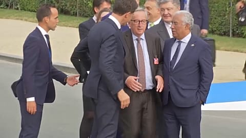 Юнкер нездоров?