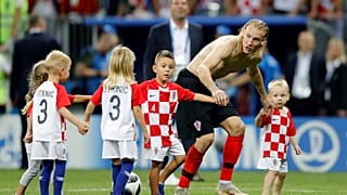Focisztárok gyerekei a pályán - bájos fotók a vébéről