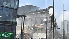 Centro comercial recém-inaugurado colapsa na Cidade do México