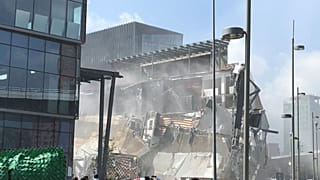 Città del Messico: il crollo dell'ala del centro commerciale