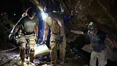 Csak egy órát akart a barlangban tölteni a thai focicsapat