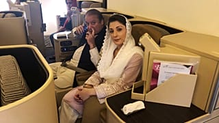نواز شریف، نخست وزیر پیشین پاکستان در بدو ورود به لاهور بازداشت شد