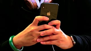 "آبل" تطور "ماك بوك برو" بنسخة أسرع  70 بالمئة من السابق