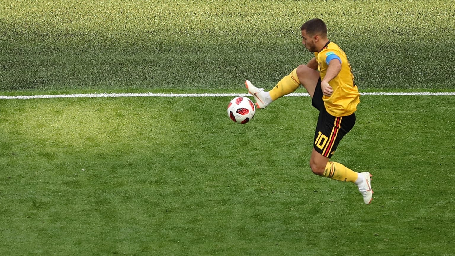 كأس العالم 2018: الشياطين الحمر يوقعون الهدف الثاني أمام إنجلترا بواسطة المايسترو هازارد