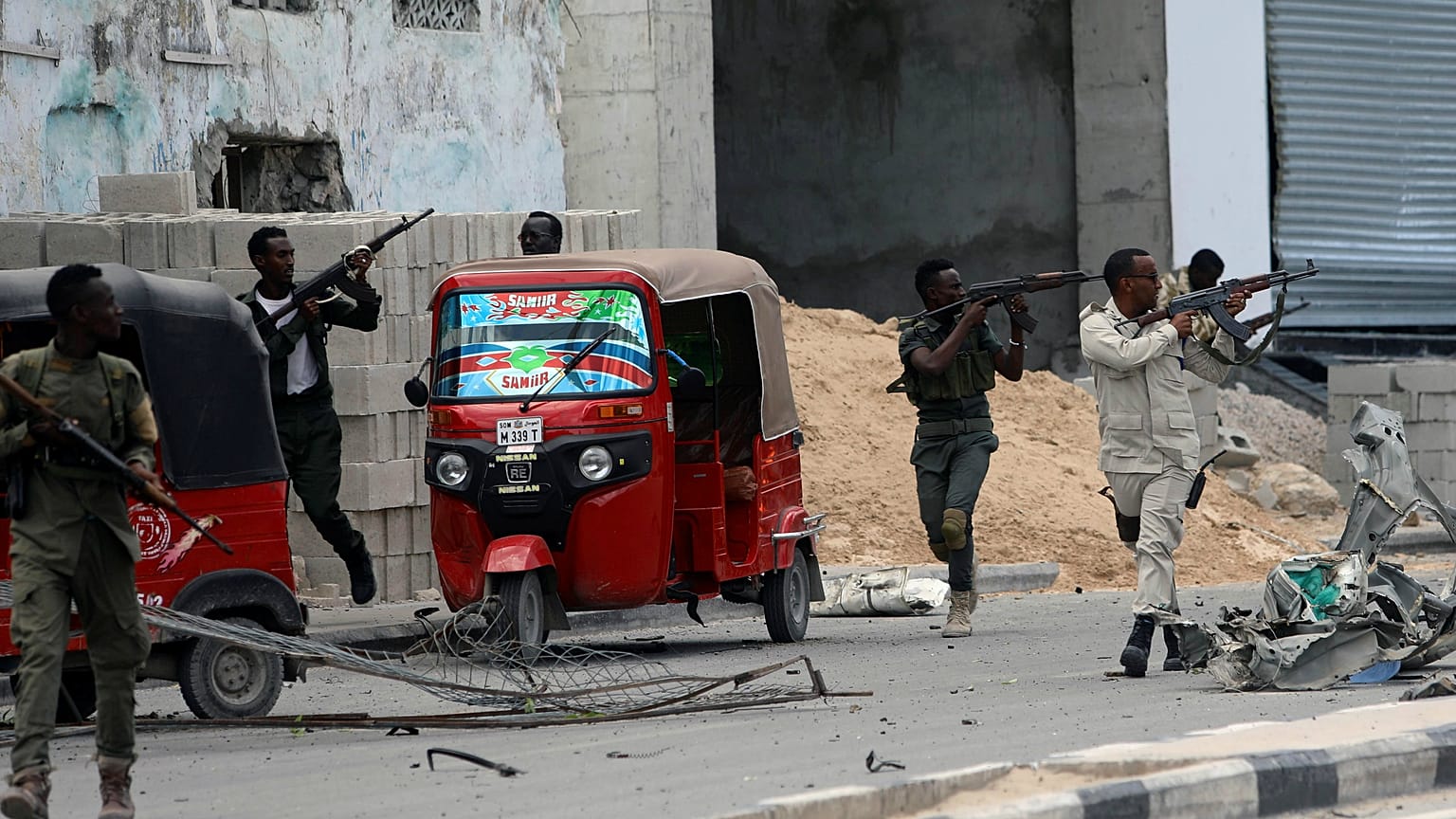 Somali'deki kanlı saldırıda 3 kişi hayatını kaybetti