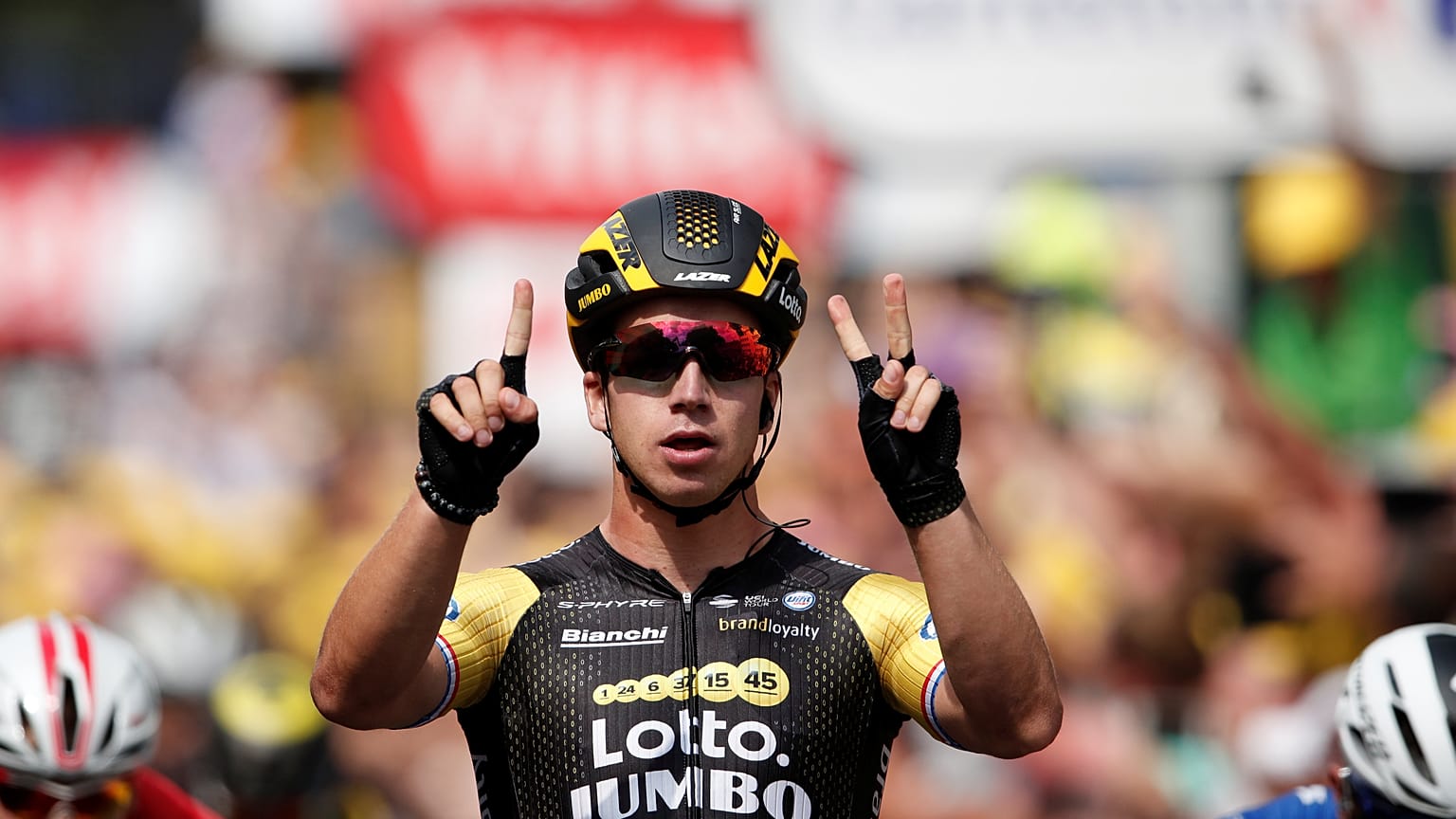 Etappensieger Dylan Groenewegen bei der Zieldurchfahrt