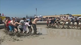 Südkoreanisches Schlammfestival lockt Besucher aus aller Welt an