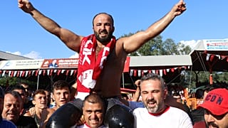 Kırpınar Yağlı Güreşleri'nde Antalyalı pehlivan Orhan Okulu şampiyon oldu