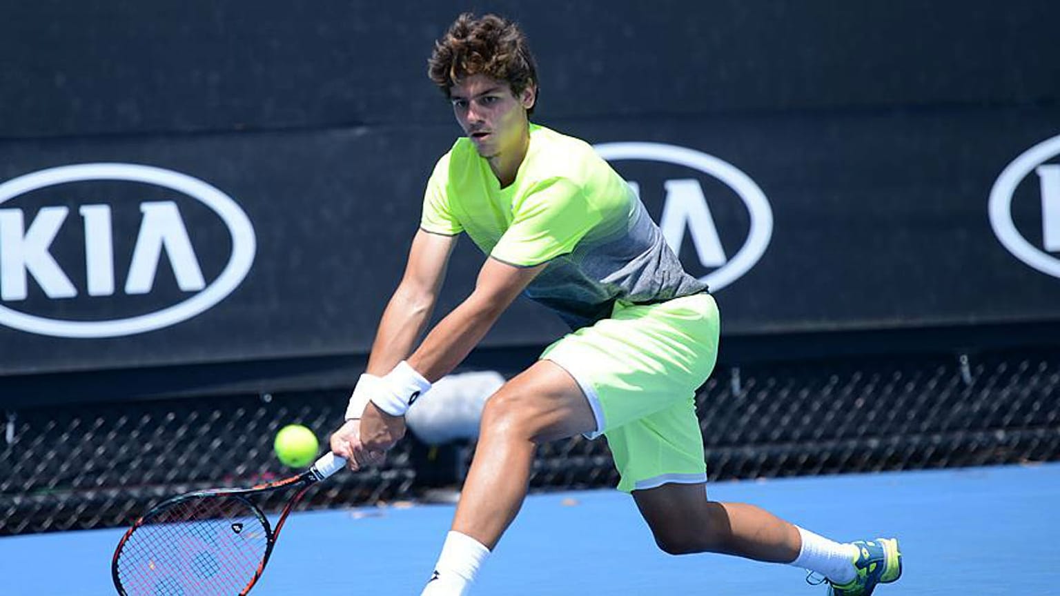 Genç Türk tenisçi Yankı Erel Wimbledon'da şampiyon oldu