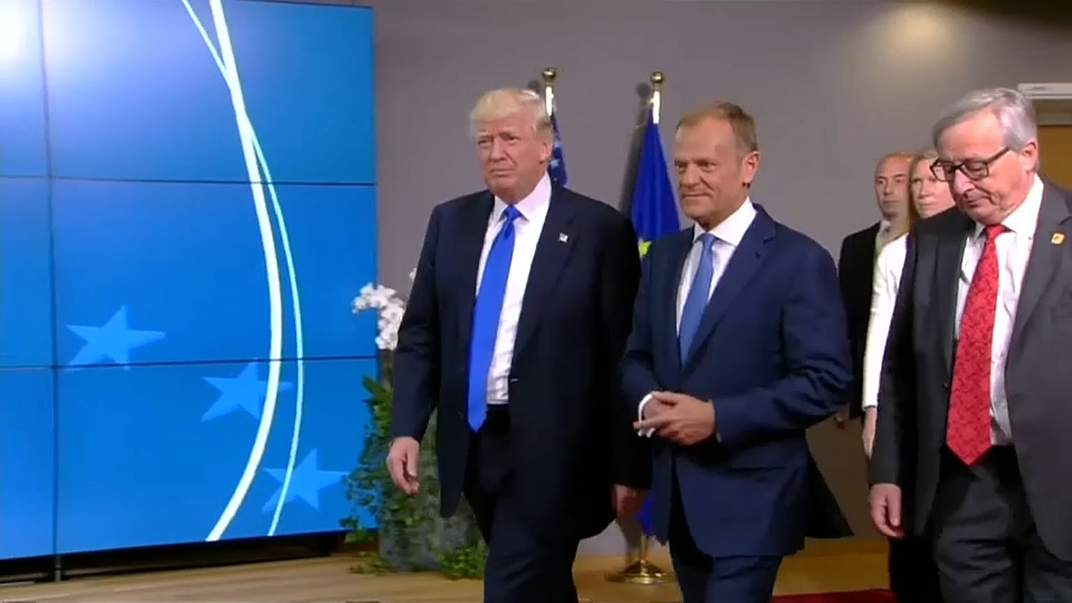 Трамп: ЕС, Россия и КНР - "враги США"