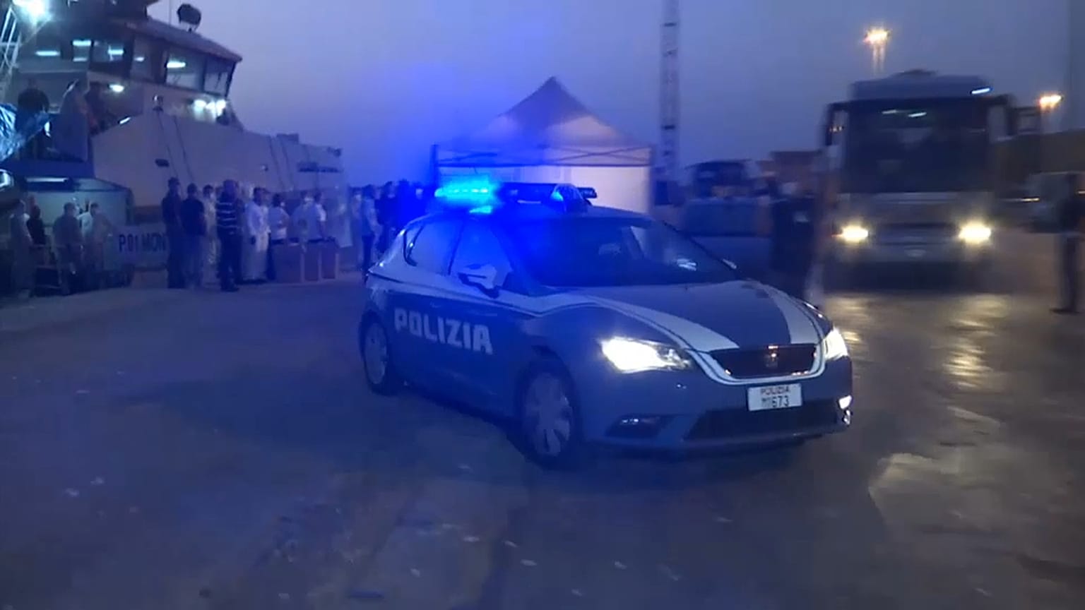 إيطاليا تستقبل 200 لاجئ وصلوا إلى شواطئ صقلية 