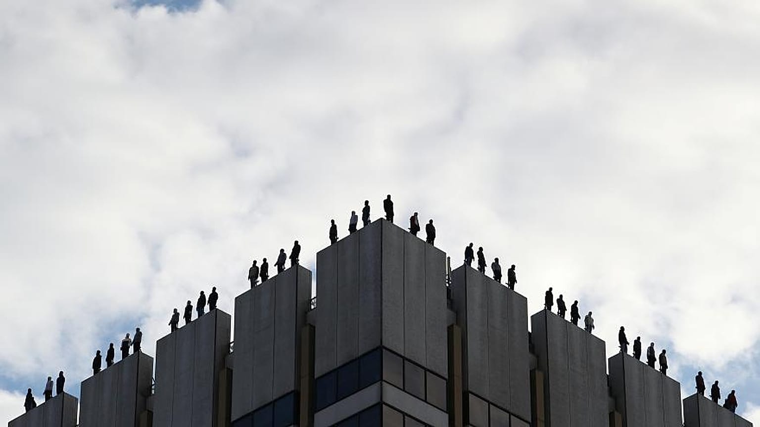 ¿Qué países de la UE registran las tasas de suicidio más altas?