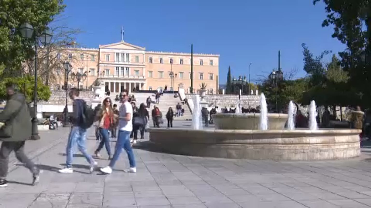 Ελλάδα: Πρωτογενές πλεόνασμα 617 εκατ. ευρώ