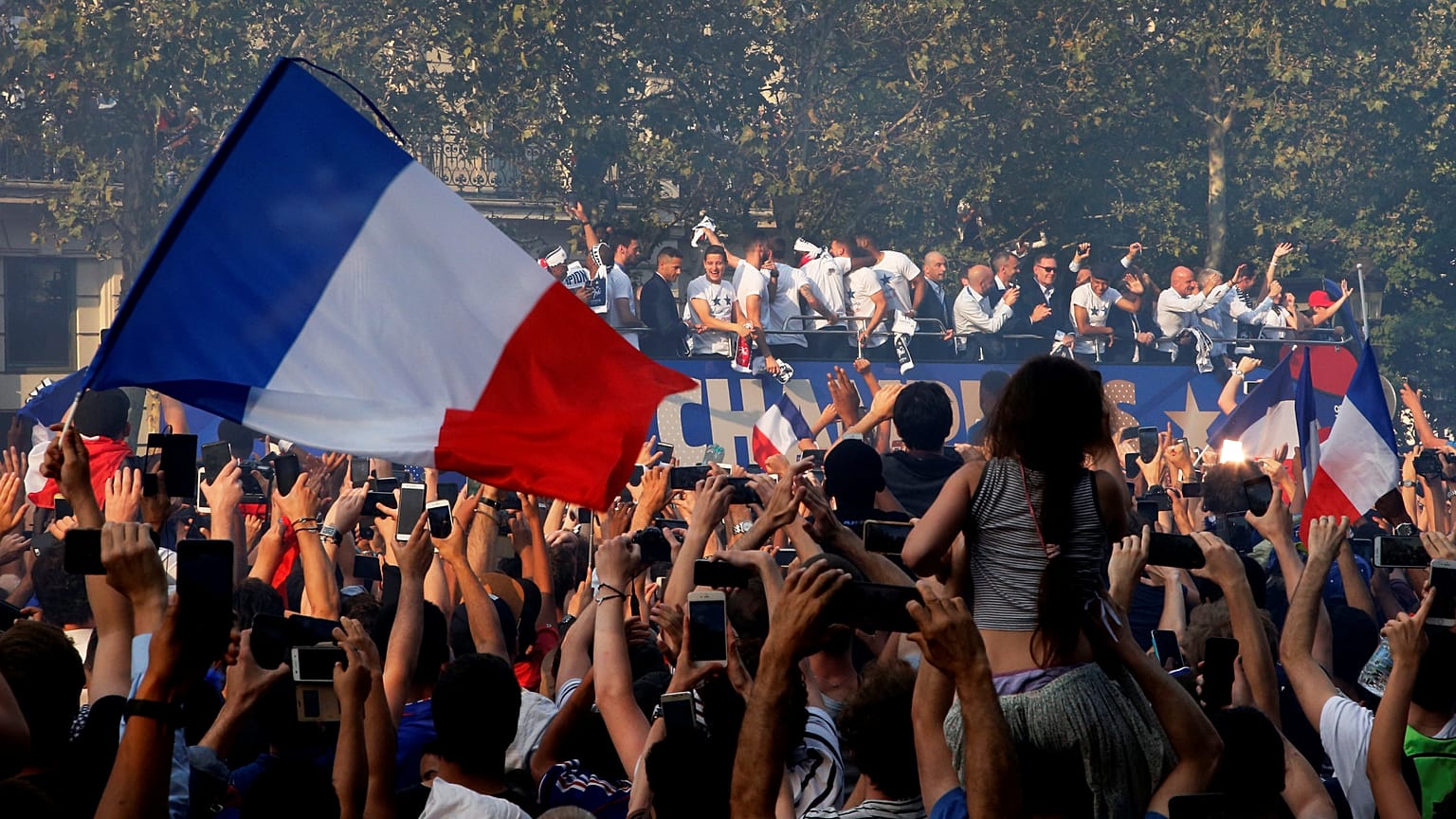 Francia, rendida a su selección