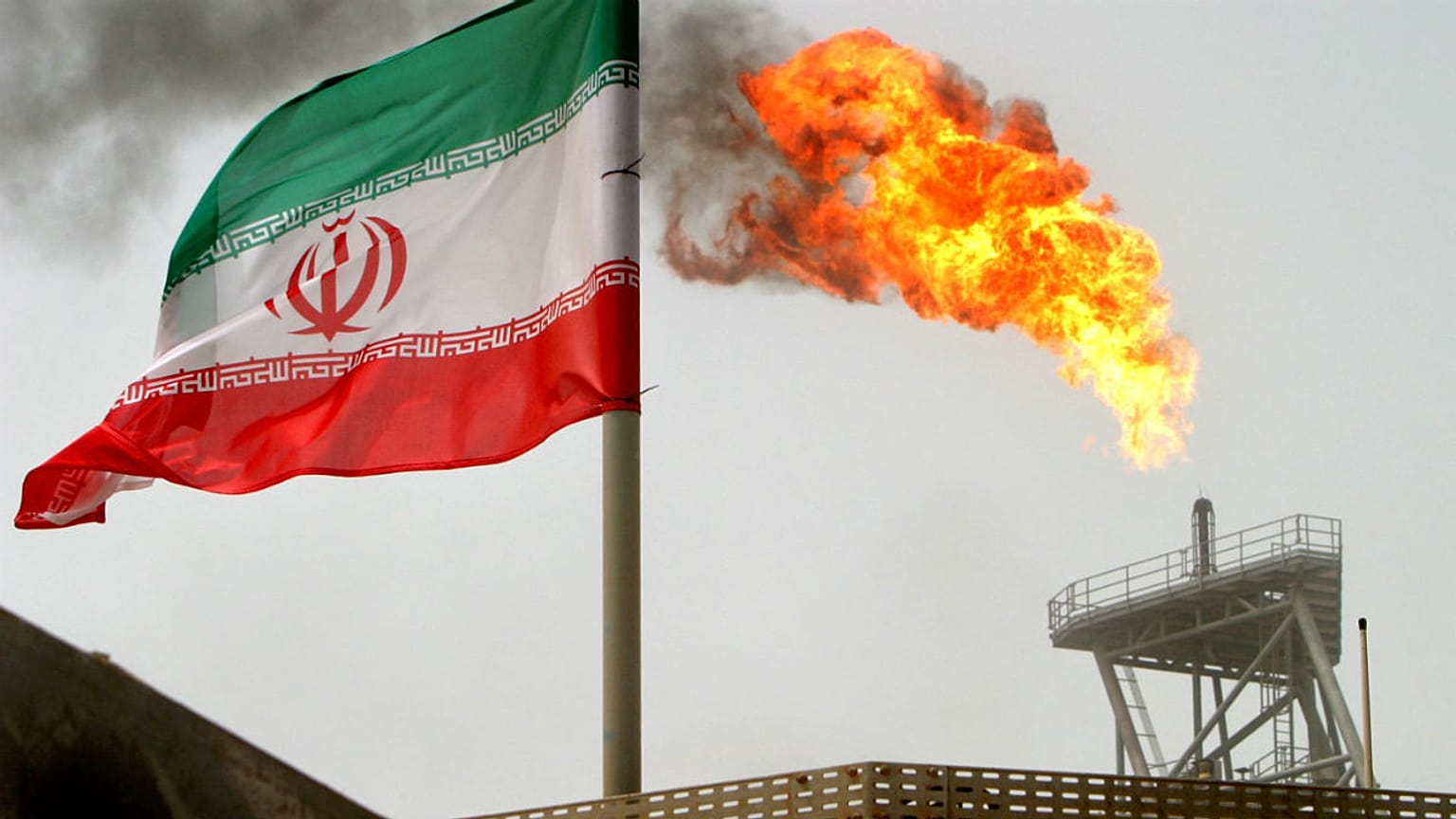 صادرات نفت ایران با تحریم آمریکا چقدر کاهش می یابد؟ 