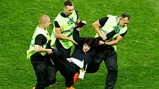 15 días de cárcel a Pussy Riot por su minuto de gloria en el Mundial