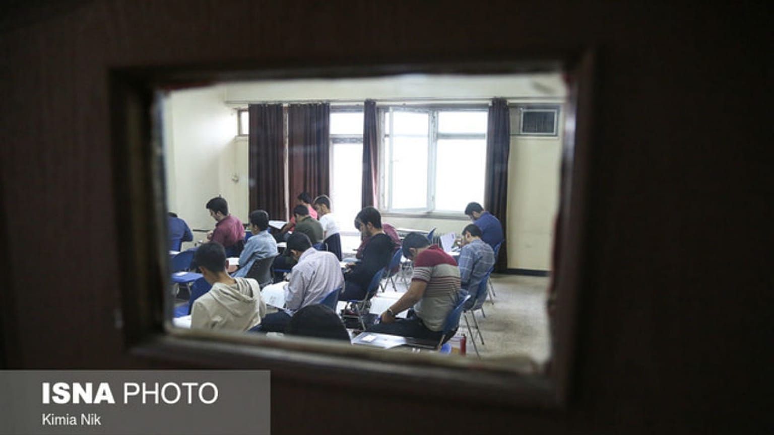 حکم متهم آزار جنسی دبیرستان معین:۱۰ سال حبس، ۲ سال انفصال از خدمت و شلاق