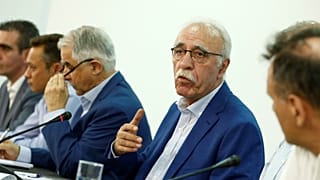 Griechischer Migrationsminister: "2000 Anträge für Familiennachzug bewilligt"