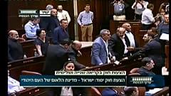 إسرائيل تقر قانون الدولة القومية والفلسطينيون يرفضونه ويصفونه بالعنصري