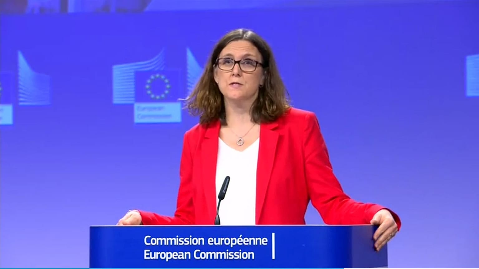 La UE podría tomar represalias contra EEUU si se aplican aranceles a los automóviles europeos