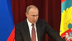 Putin lobt Trump, warnt Nato