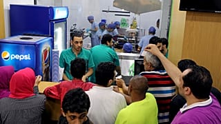 مصر ترفع أسعار الغاز الطبيعي المستخدم في المنازل والنشاط التجاري