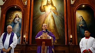 Tras el asalto de los pro Ortega, la parroquia Divina Misericordia vuelve a dar misa