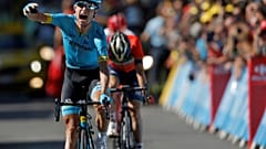 Nielsen triunfa em dia marcado por abandonos